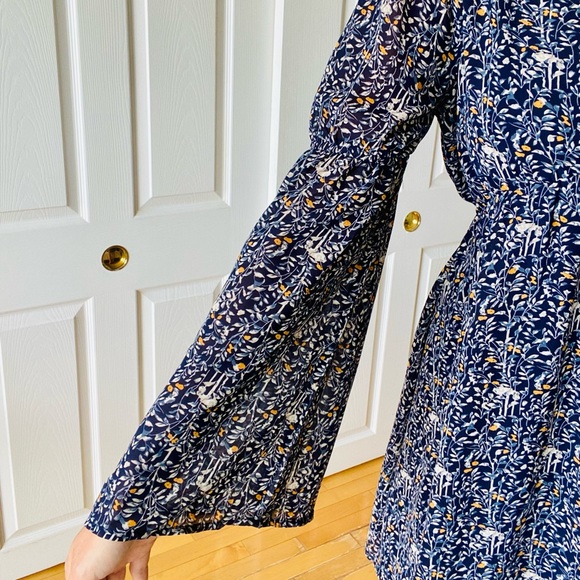 Lucca Couture blue floral dress with bell sleeves - Picture 4 of 5